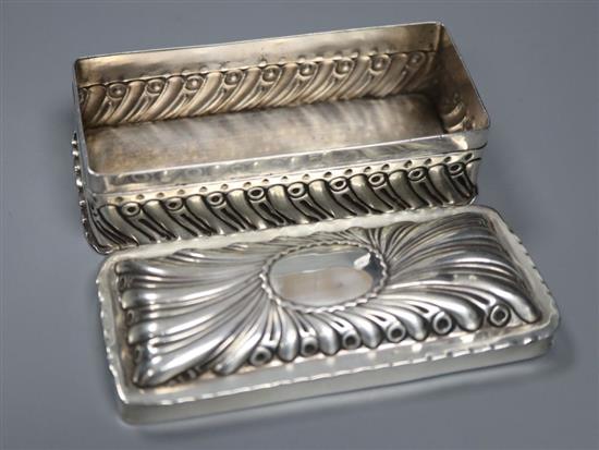 A Victorian silver trinket box, three silver wine labels, a Victorian silver butter knife & two silver thimbles.